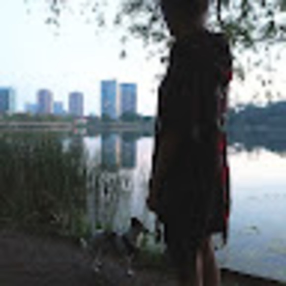 Meet your Posher, Jen - Picture 1 of 1